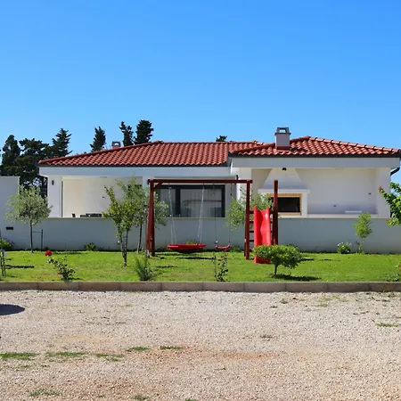 Mariva Villa