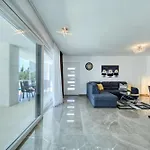 Mariva וילה
